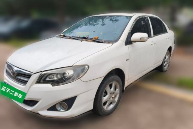 Used Toyota Corolla EX 2013 1.6L Manual Luxury Edition