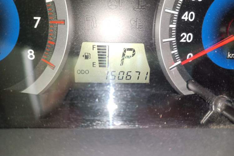 Used Toyota Corolla EX 2013 1.6L Automatic Excellence Edition Odometer Close Up