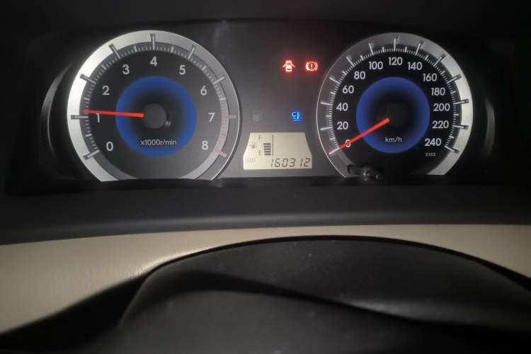 Used Toyota Corolla EX 2013 1.6L Manual Excellence Edition Odometer Close Up