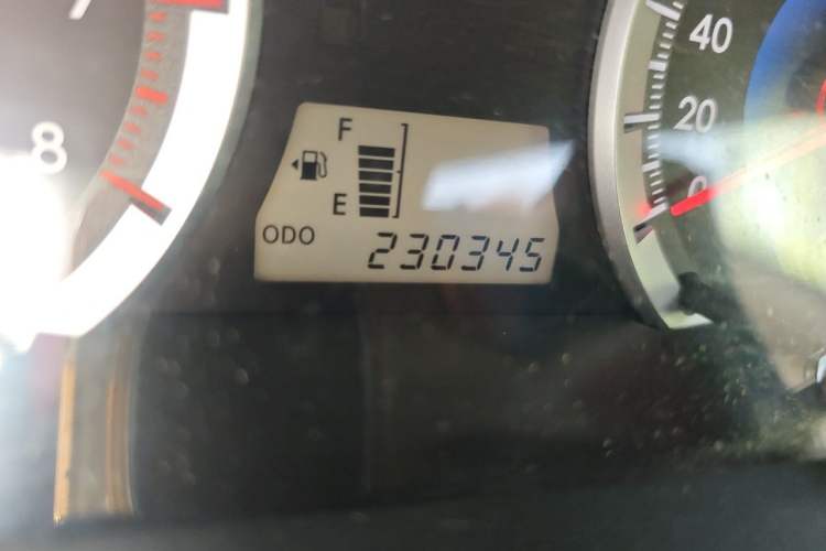 Used Toyota Corolla EX 2013 1.6L Manual Excellence Edition Odometer Close Up