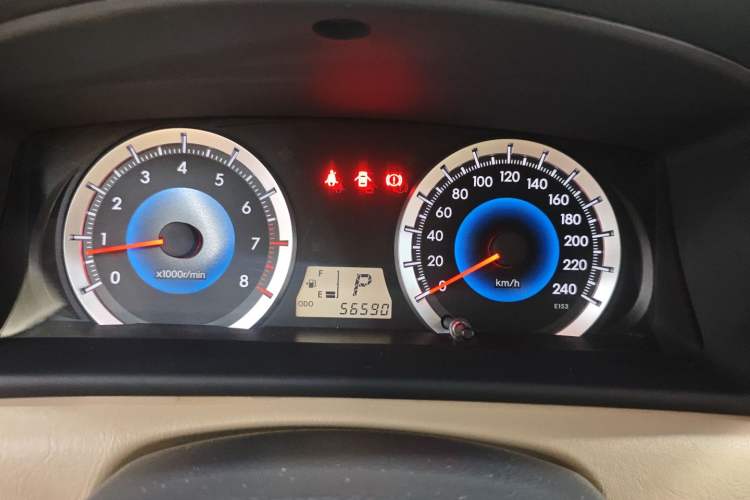 Used Toyota Corolla EX 2013 1.6L Automatic Excellence Edition Odometer Close Up