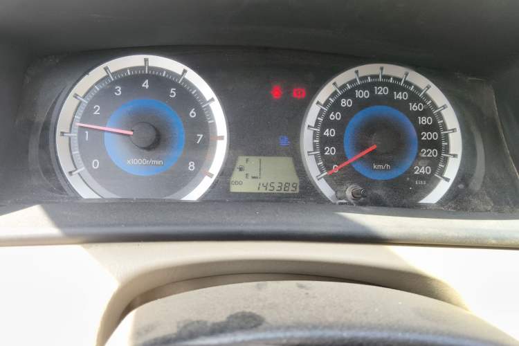 Used Toyota Corolla EX 2013 1.6L Manual Luxury Edition Odometer Close Up