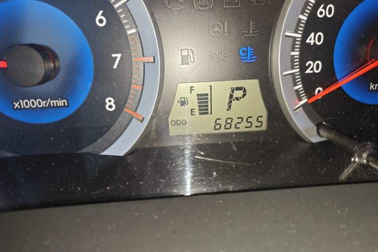Used Toyota Corolla EX 2013 1.6L Automatic Luxury Edition Odometer Close Up