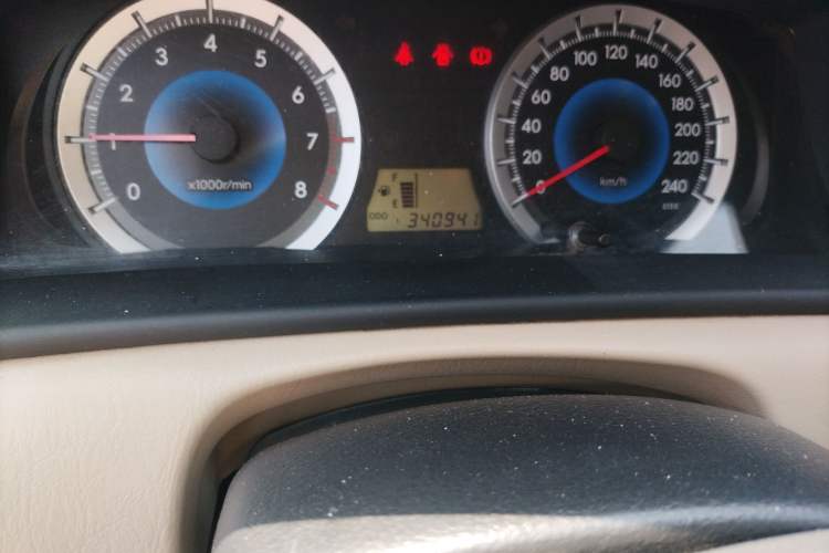 Used Toyota Corolla EX 2013 1.6L Manual Excellence Edition Odometer Close Up