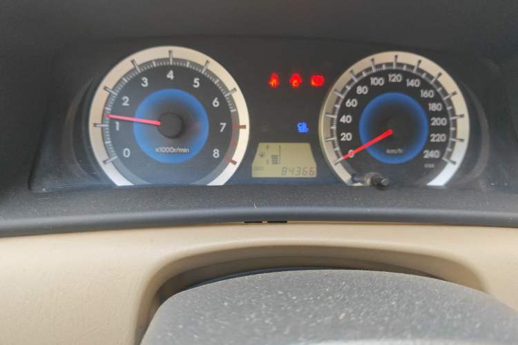 Used Toyota Corolla EX 2013 1.6L Automatic Excellence Edition Odometer Close Up