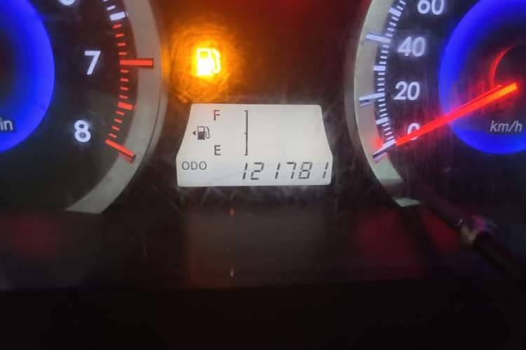 Used Toyota Corolla EX 2013 1.6L Manual Excellence Edition Odometer Close Up