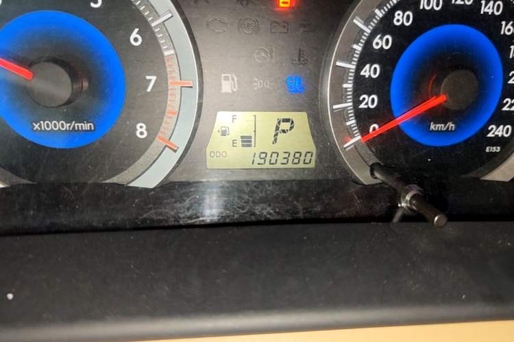 Used Toyota Corolla EX 2013 1.6L Automatic Excellence Edition Odometer Close Up