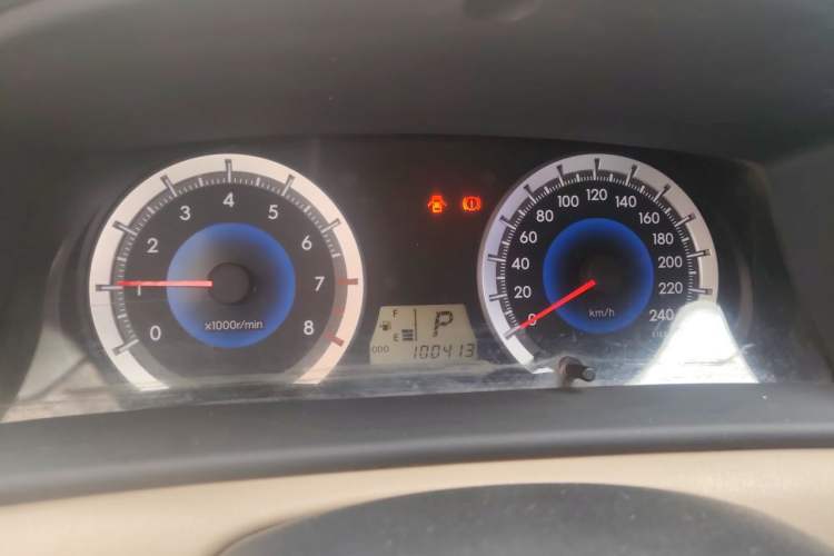 Used Toyota Corolla EX 2013 1.6L Automatic Luxury Edition Odometer Close Up