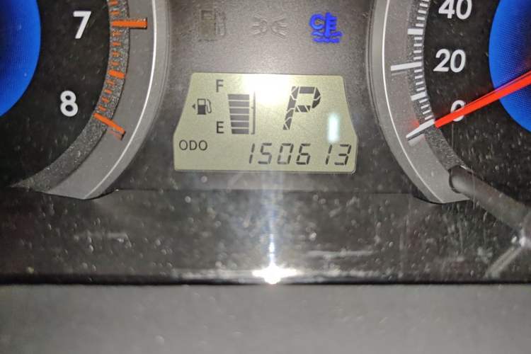 Used Toyota Corolla EX 2013 1.6L Automatic Excellence Edition Odometer Close Up
