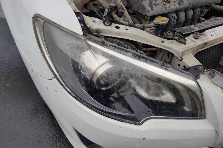 Used Toyota Corolla EX 2013 1.6L Manual Luxury Edition Right Front Headlight