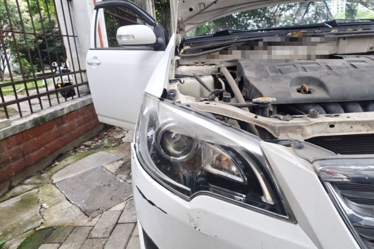 Used Toyota Corolla EX 2013 1.6L Automatic Luxury Edition Right Front Headlight