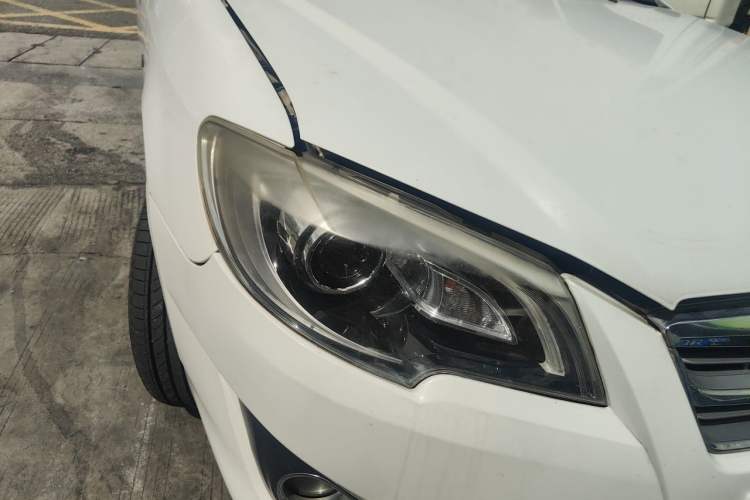 Used Toyota Corolla EX 2013 1.6L Automatic Excellence Edition Right Front Headlight
