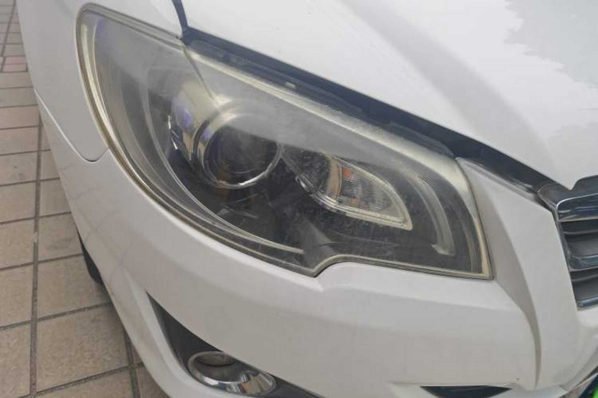 Used Toyota Corolla EX 2013 1.6L Automatic Luxury Edition Right Front Headlight