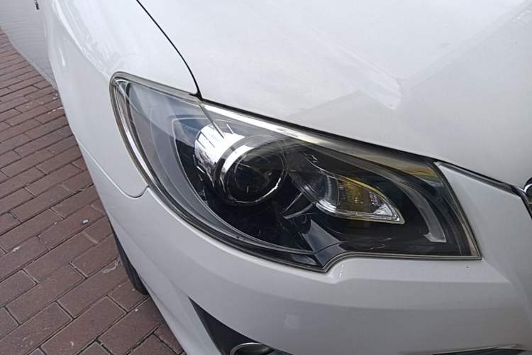 Used Toyota Corolla EX 2013 1.6L Automatic Luxury Edition Right Front Headlight