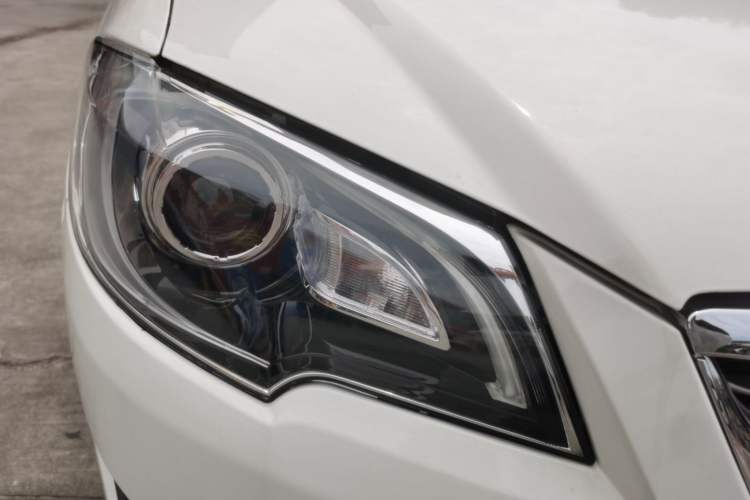 Used Toyota Corolla EX 2013 1.6L Automatic Excellence Edition Right Front Headlight