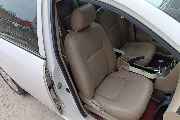 Used Toyota Corolla EX 2013 1.6L Automatic Excellence Edition Right Front Seat