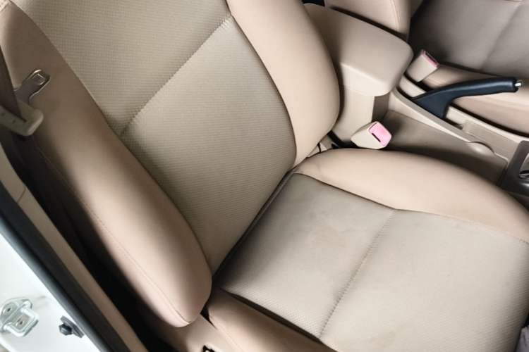 Used Toyota Corolla EX 2013 1.6L Automatic Excellence Edition Right Front Seat