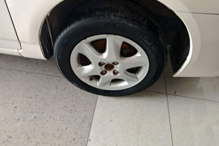 Used Toyota Corolla EX 2013 1.6L Manual Excellence Edition Right Front Wheel Hub