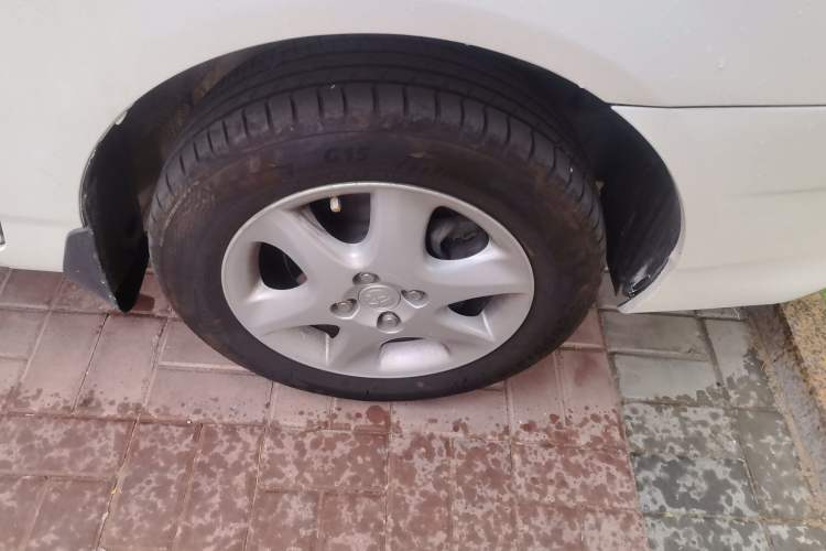 Used Toyota Corolla EX 2013 1.6L Automatic Luxury Edition Right Front Wheel Hub