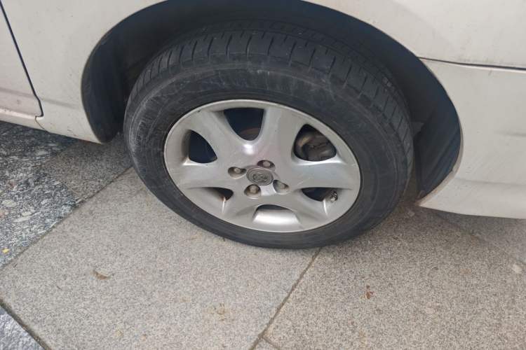 Used Toyota Corolla EX 2013 1.6L Manual Excellence Edition Right Front Wheel Hub