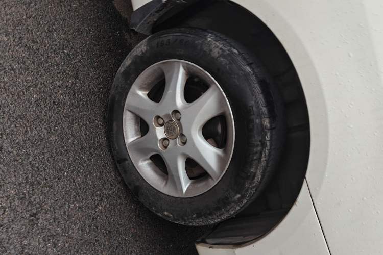 Used Toyota Corolla EX 2013 1.6L Manual Excellence Edition Right Front Wheel Hub