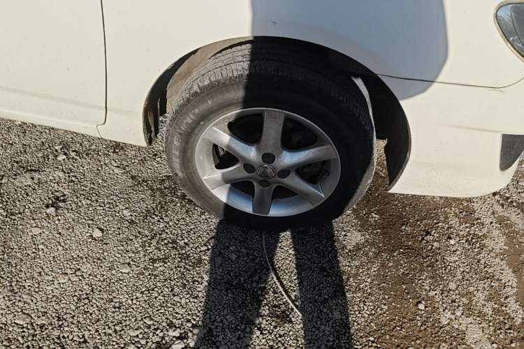 Used Toyota Corolla EX 2013 1.6L Manual Excellence Edition Right Front Wheel Hub