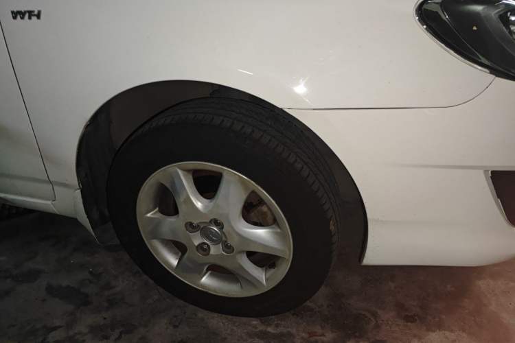 Used Toyota Corolla EX 2013 1.6L Automatic Luxury Edition Right Front Wheel Hub