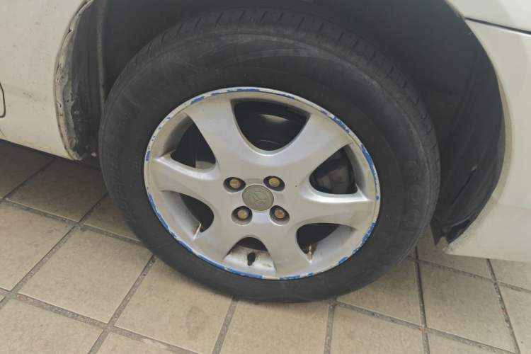 Used Toyota Corolla EX 2013 1.6L Automatic Luxury Edition Right Front Wheel Hub
