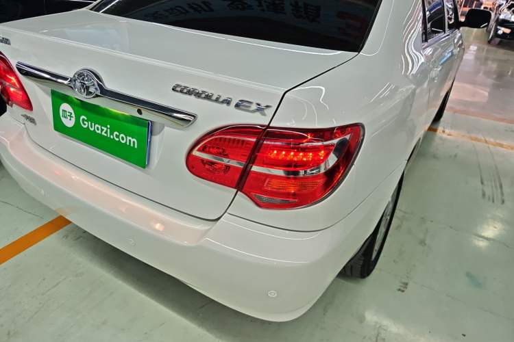 Used Toyota Corolla EX 2013 1.6L Automatic Excellence Edition Right Rear Taillight
