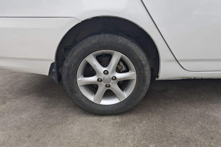 Used Toyota Corolla EX 2013 1.6L Manual Excellence Edition Right Rear Wheel Hub