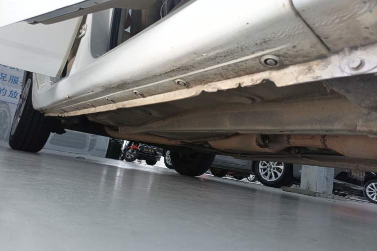 Used Toyota Corolla EX 2013 1.6L Automatic Excellence Edition Right Side Sill