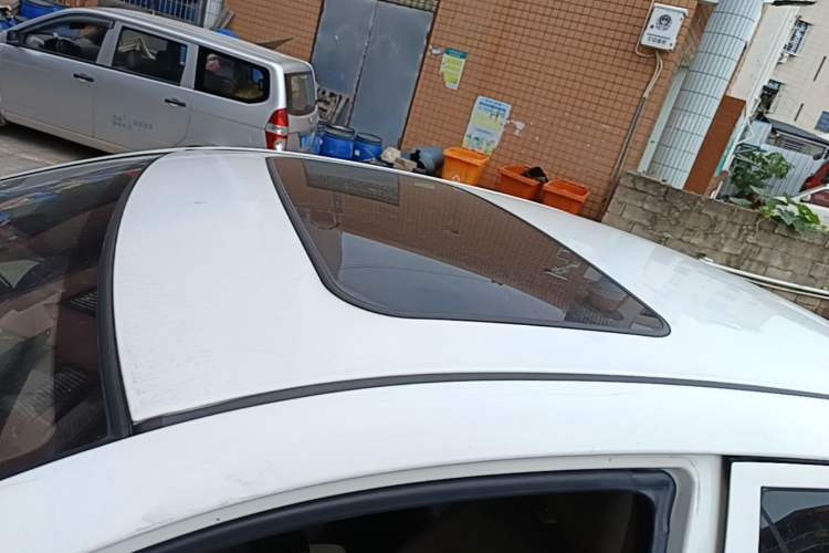 Used Toyota Corolla EX 2013 1.6L Automatic Excellence Edition Roof