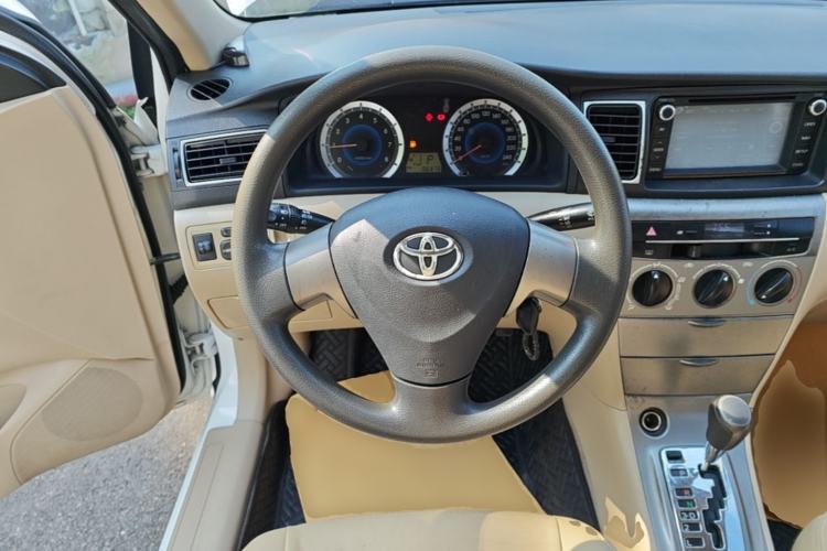 Used Toyota Corolla EX 2013 1.6L Automatic Excellence Edition Steering Wheel