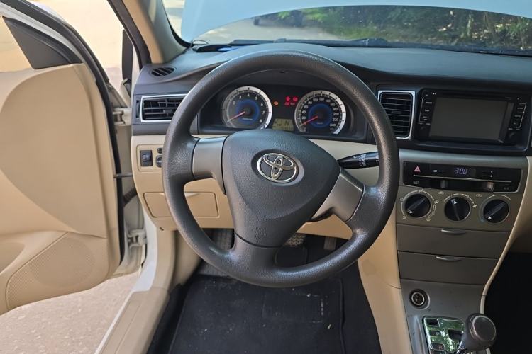 Used Toyota Corolla EX 2013 1.6L Automatic Luxury Edition Steering Wheel