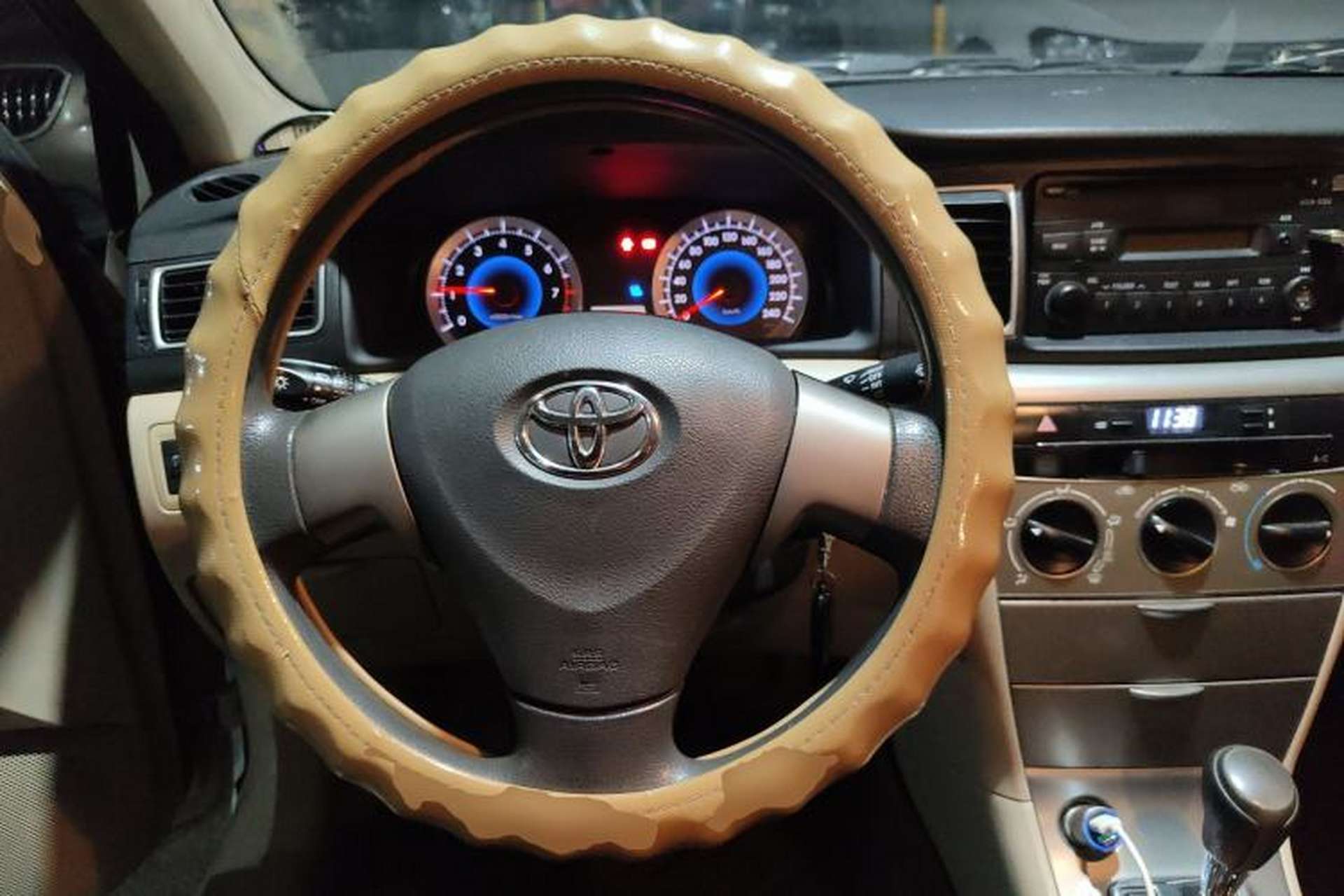 Used Toyota Corolla EX 2013 1.6L Automatic Excellence Edition Steering Wheel