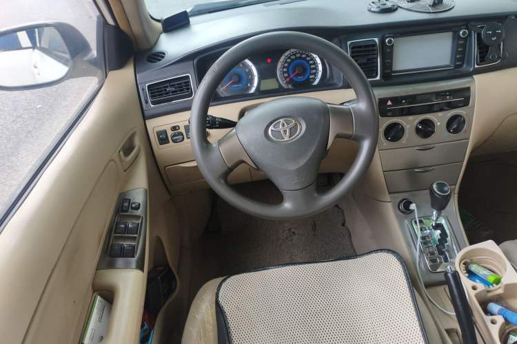 Used Toyota Corolla EX 2013 1.6L Automatic Luxury Edition Steering Wheel