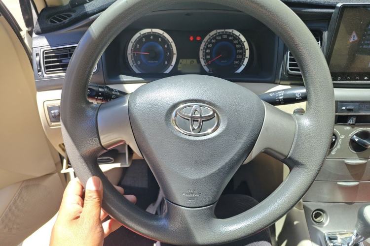 Used Toyota Corolla EX 2013 1.6L Automatic Excellence Edition Steering Wheel