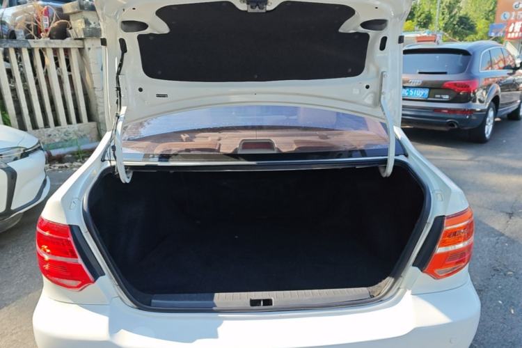 Used Toyota Corolla EX 2013 1.6L Automatic Excellence Edition Trunk