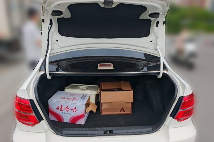 Used Toyota Corolla EX 2013 1.6L Automatic Excellence Edition Trunk