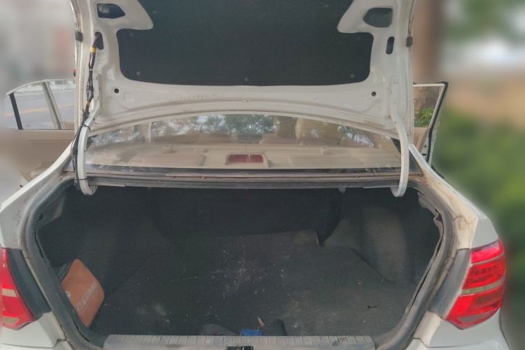 Used Toyota Corolla EX 2013 1.6L Automatic Excellence Edition Trunk