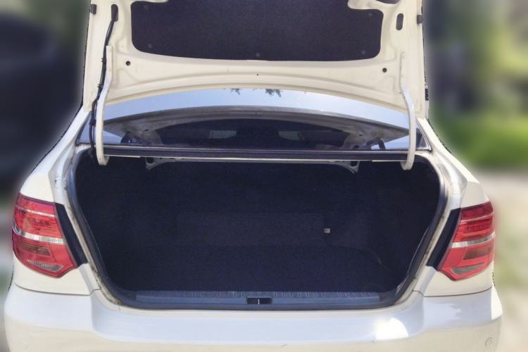 Used Toyota Corolla EX 2013 1.6L Automatic Luxury Edition Trunk