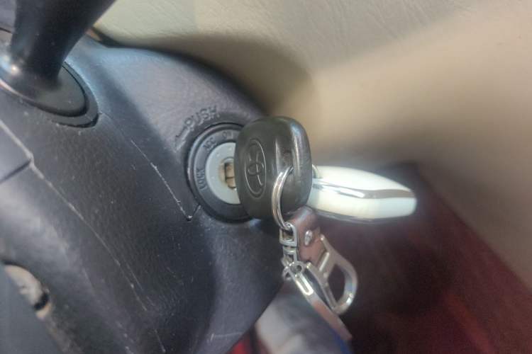 Used Toyota Corolla EX 2013 1.6L Manual Luxury Edition Vehicle Key
