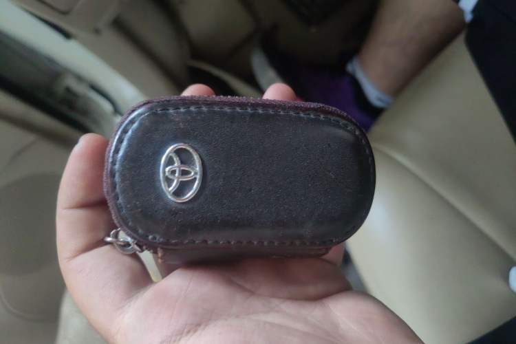 Used Toyota Corolla EX 2013 1.6L Automatic Luxury Edition Vehicle Key