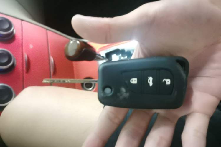 Used Toyota Corolla EX 2013 1.6L Automatic Excellence Edition Vehicle Key