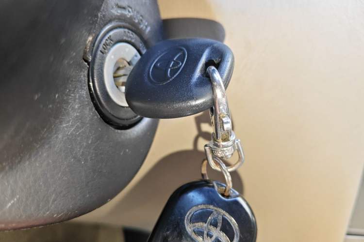 Used Toyota Corolla EX 2013 1.6L Automatic Excellence Edition Vehicle Key