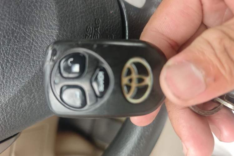 Used Toyota Corolla EX 2013 1.6L Automatic Luxury Edition Vehicle Key