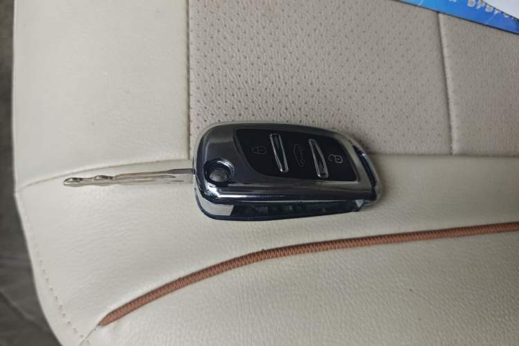 Used Toyota Corolla EX 2013 1.6L Automatic Excellence Edition Vehicle Key