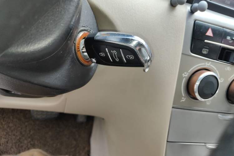 Used Toyota Corolla EX 2013 1.6L Automatic Excellence Edition Vehicle Key