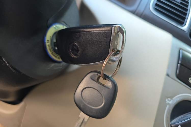 Used Toyota Corolla EX 2013 1.6L Automatic Luxury Edition Vehicle Key