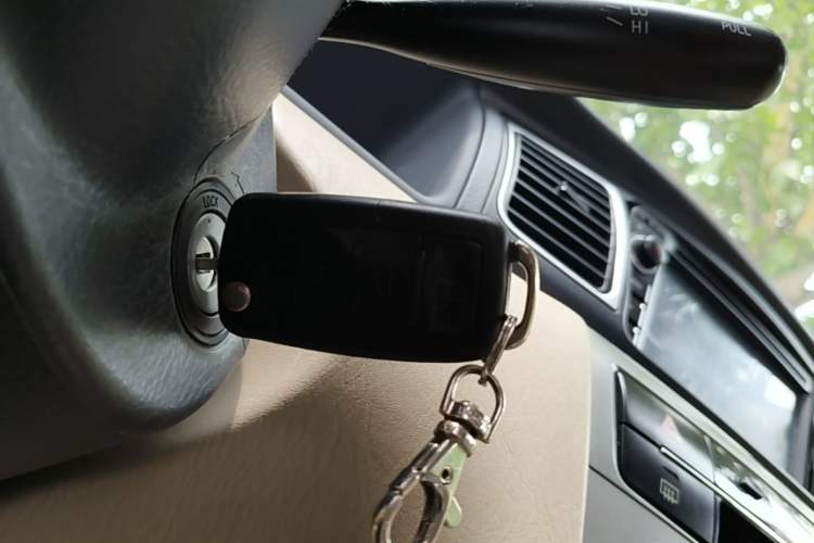 Used Toyota Corolla EX 2013 1.6L Automatic Excellence Edition Vehicle Key
